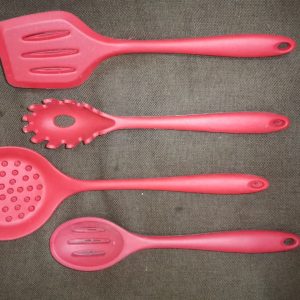 Food-grade silicone spatula [SET OF 4]